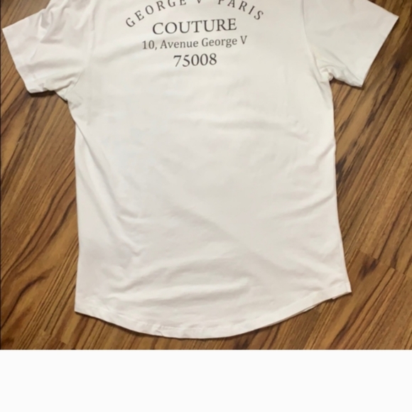 Avenue Georgia V Paris Luxury Tiger T Shirt Men has some staining - Picture 4 of 10